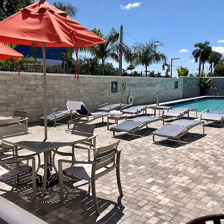 Hilton Garden Inn West Palm Beach I95 Outlets Екстер'єр фото