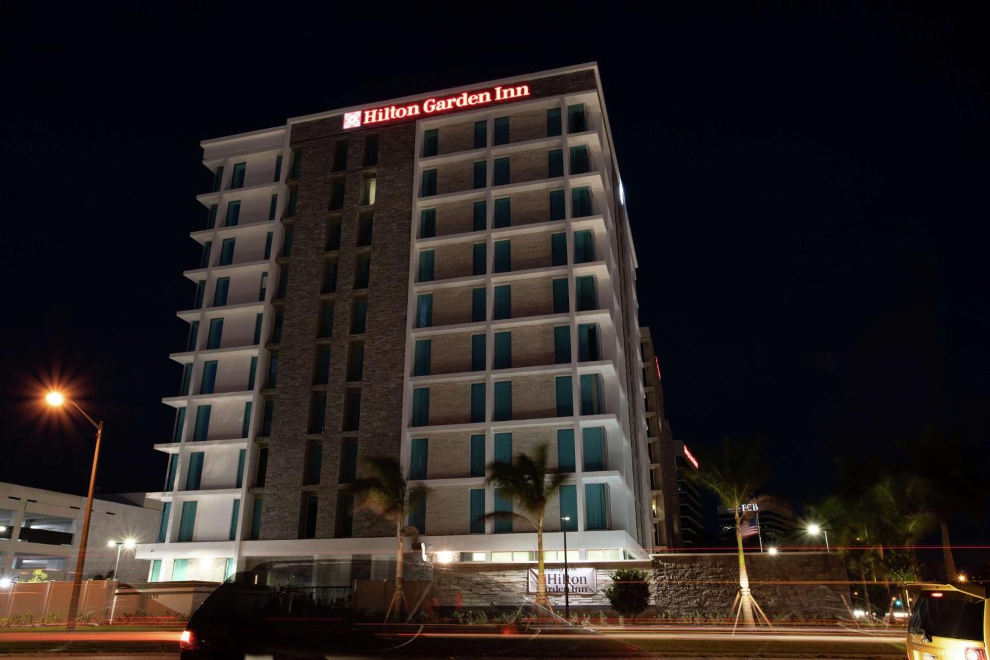 Hilton Garden Inn West Palm Beach I95 Outlets Екстер'єр фото