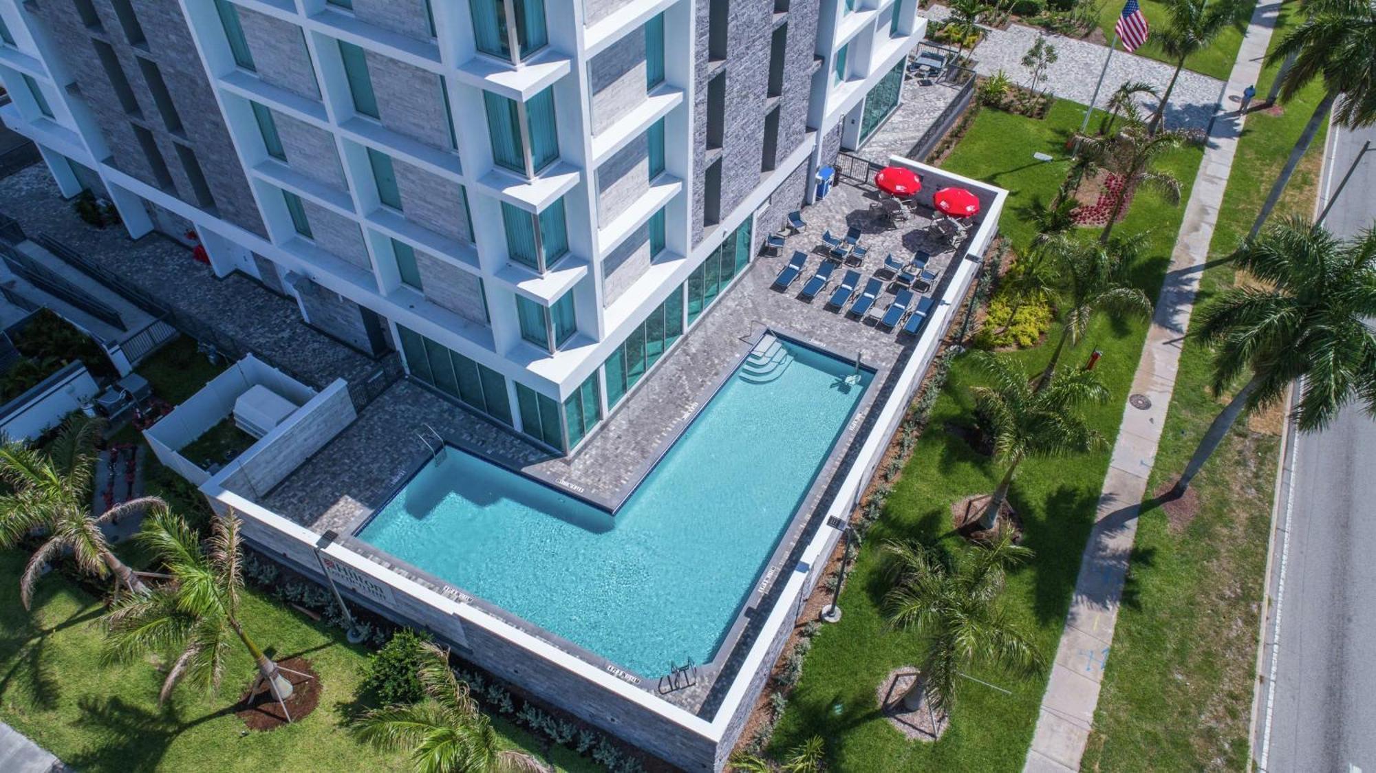 Hilton Garden Inn West Palm Beach I95 Outlets Екстер'єр фото